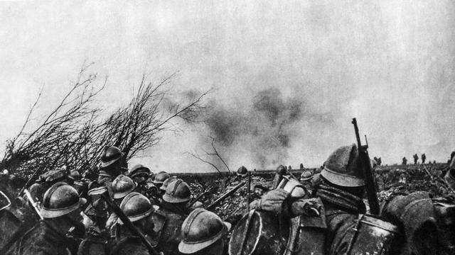 索姆河战役德国士兵为什么要劝英国士兵撤退