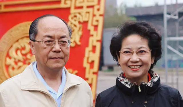 京剧名家李维康与丈夫结婚47年坚持aa制连一个鸡蛋都不会多吃