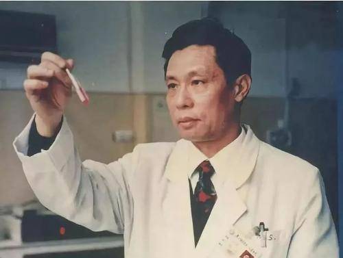 原创钟南山母亲廖月琴鼓浪屿知名名媛却学护理嫁穷小子56岁自尽