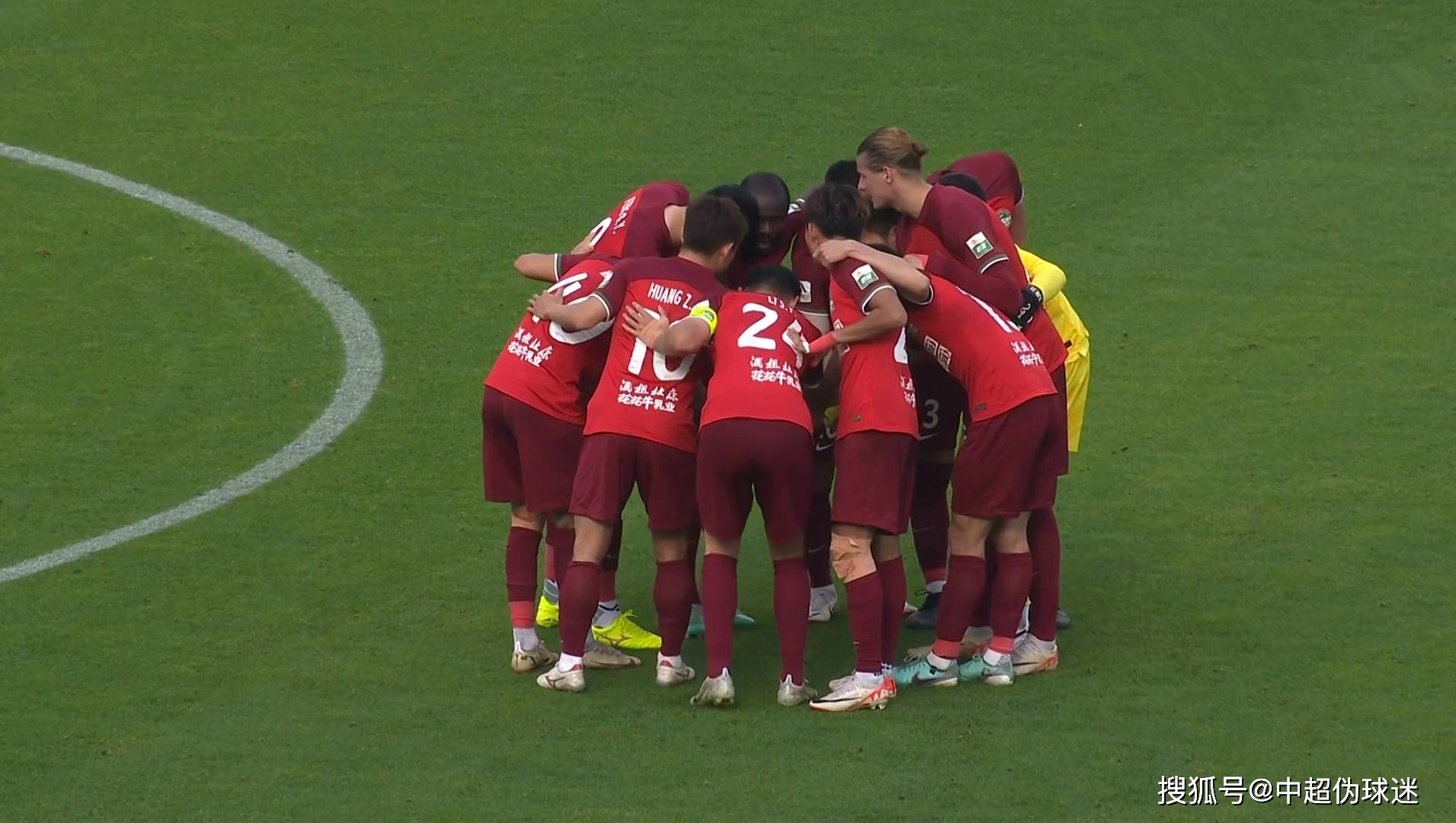 11河南队遭南通支云逼平新赛季6轮不胜下轮或追平不胜纪录