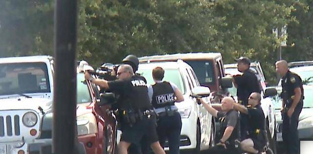 原创美俄都没禁枪俄罗斯为什么很少有枪击案一条规定让人不得不服