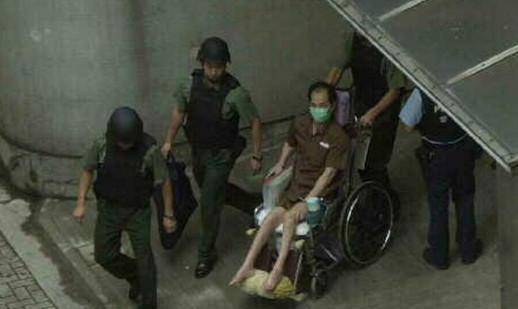 叶继欢手持ak和警察互射抢劫金铺轰动一时他是如何被捕的