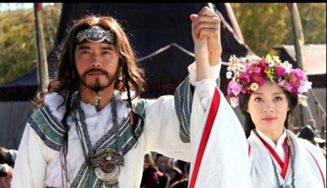 上,伴随着诸侯争霸的烽火,它和秦国以及诸侯之间存在着千丝万缕的联系