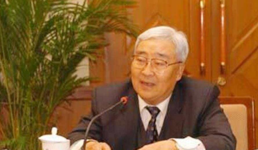 李贵鲜:49岁担任安徽省委书记,曾主政辽宁,担任央行