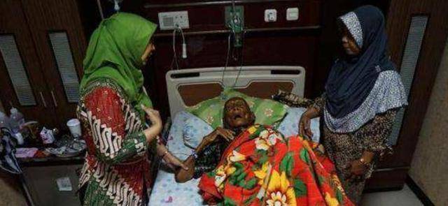 原创146岁的老大爷一生4次娶妻见证子孙葬礼活够了绝食自尽