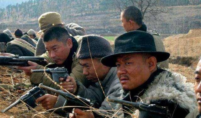 原创巨匪铁磨头本是富裕地主为何全家上山当土匪作恶10年终有报