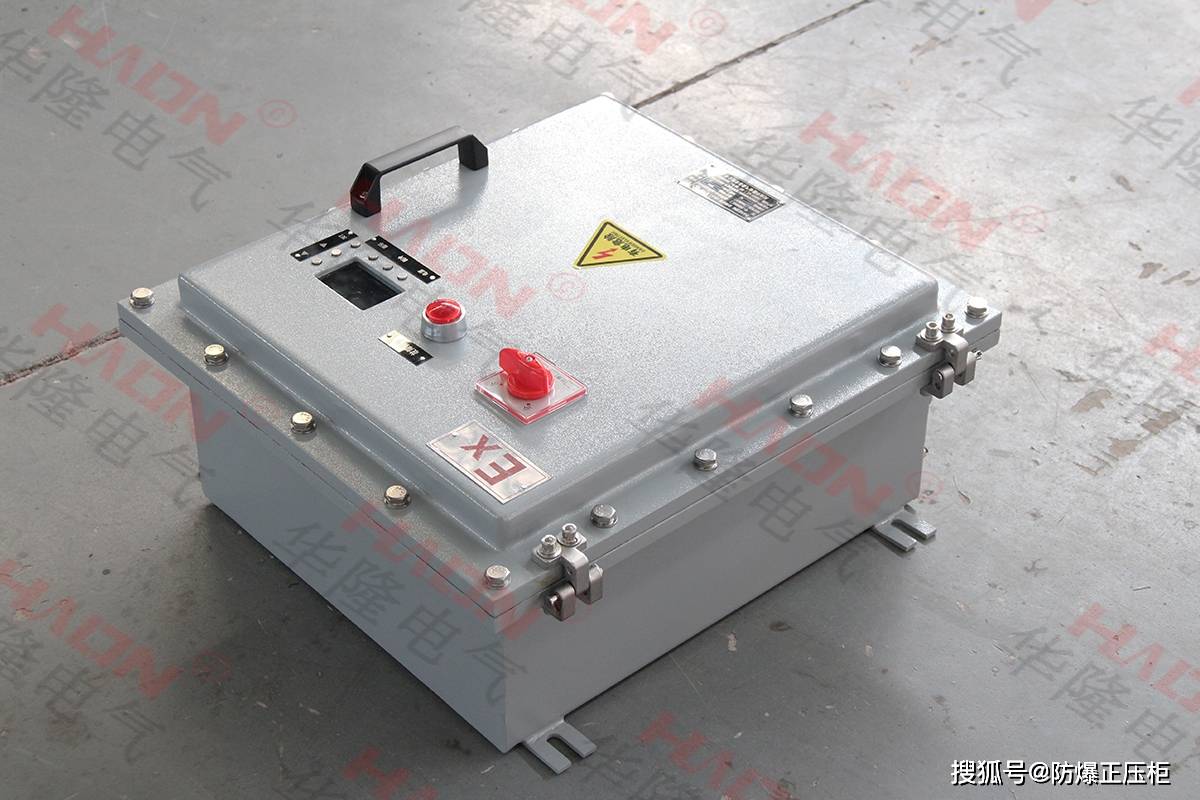防爆型插座配电箱:工业生产中的安全卫士