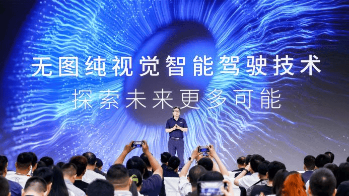 “无图”有真相!广汽凭什么跻身智驾第一梯队?_搜狐汽车_搜狐网