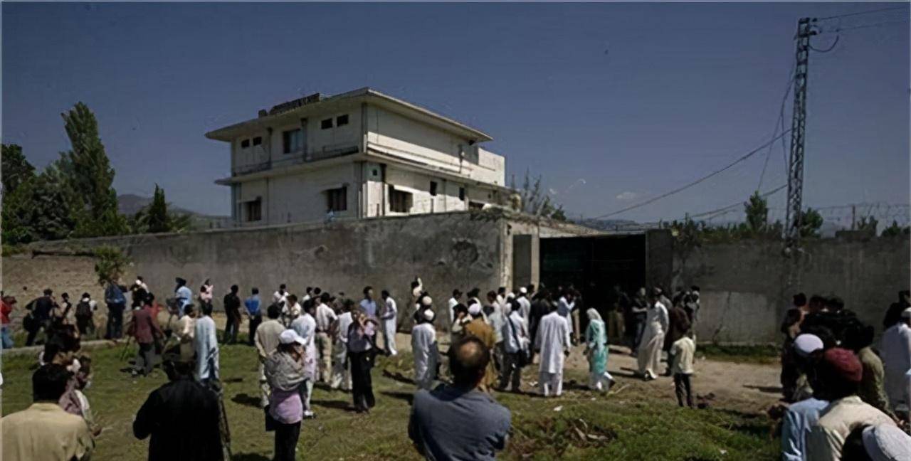 本拉登最后藏身地:3层小院,院主人从不出门,散步也会贴着墙走