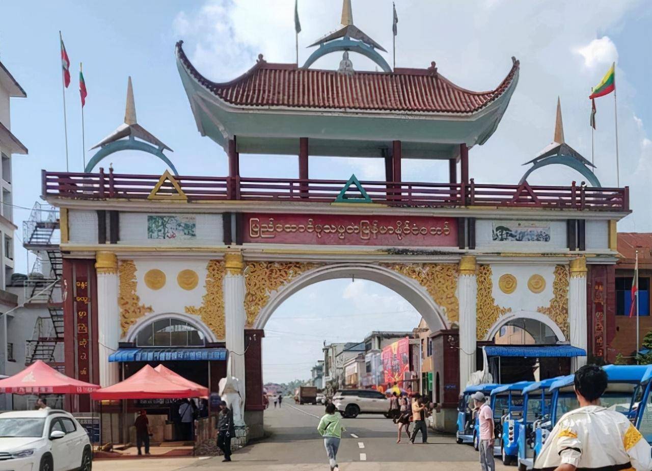 果敢王彭家声去世,果敢未来的出路在哪里?