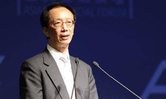 放弃美国绿卡,为中国香港狂赚3万亿,香港"财神爷"梁锦松