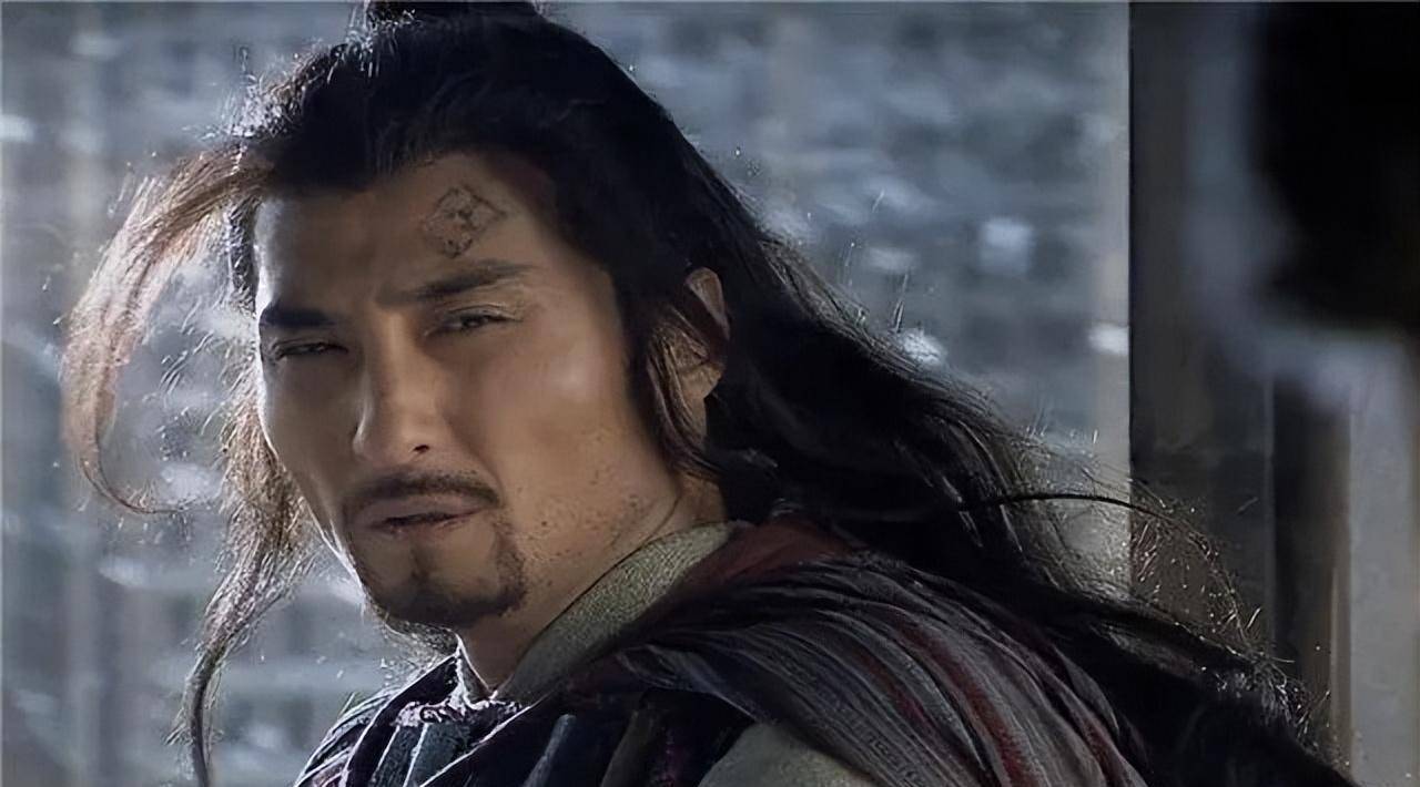 水浒传中,害死王伦的3个人最终都恶有恶报,没得到善终_林冲_晁盖_梁山