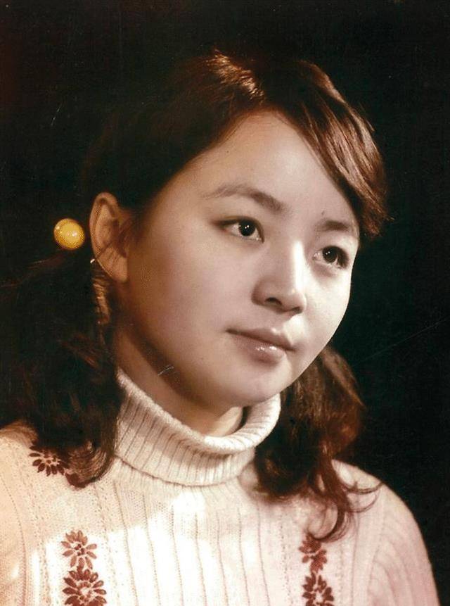 拒认亲儿子25年,晚年想看孙子,巴图回怼英达:没必要