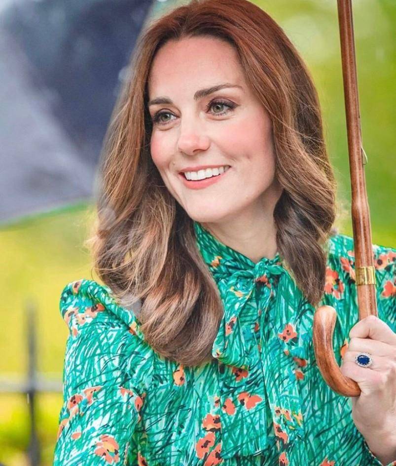 年青春下注,方才俘获威廉王子,荣耀背后满是心酸_戴安娜_carly_男朋友