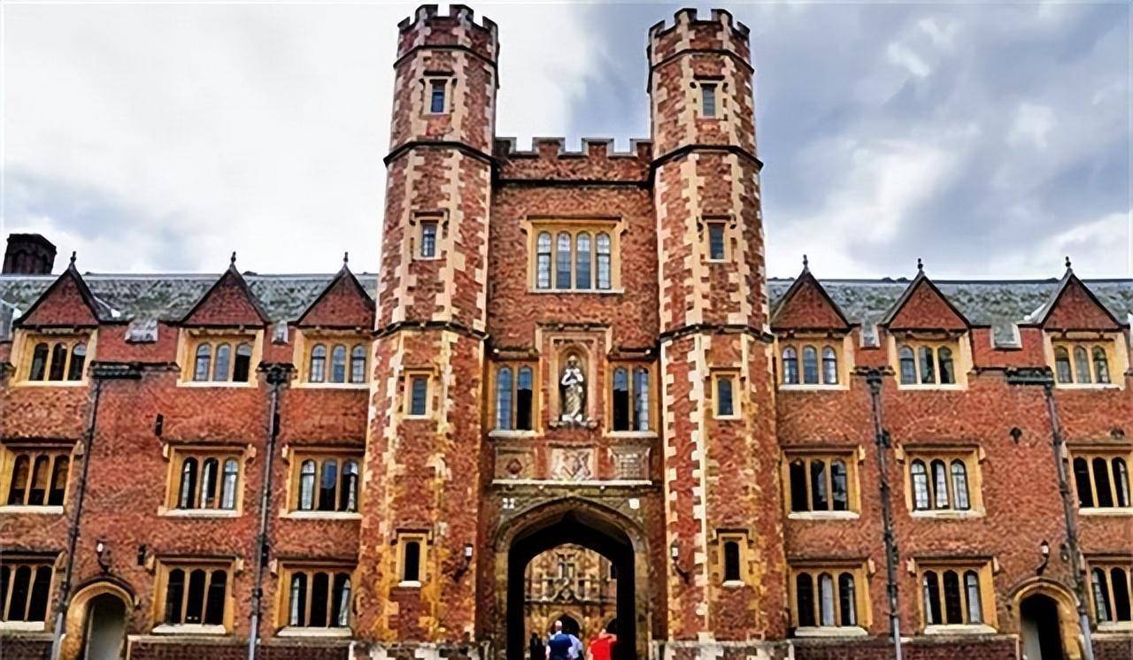 新加坡国父谈美国三大优势:有这些优势在,美国永远不倒