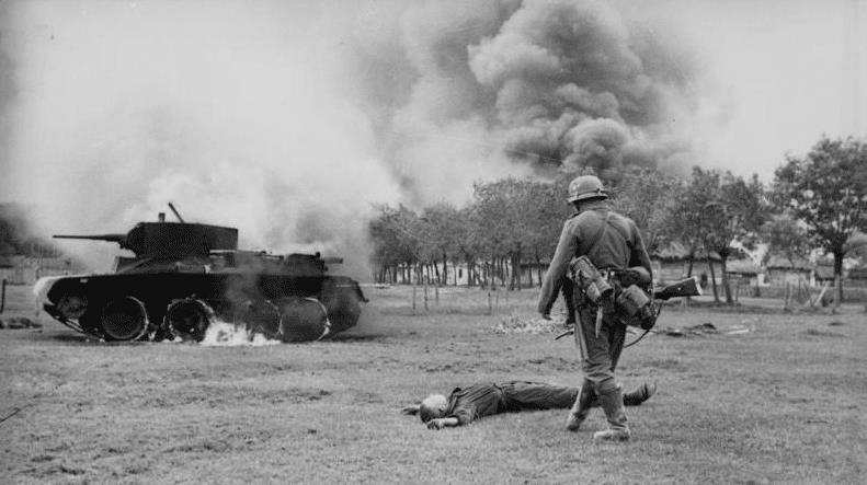 结语我们不难看出,维亚济马战役在一开始,并不是苏军就注定败北,而是