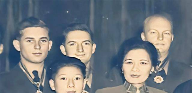 1938年,20岁的孔二小姐在陈立夫的极力撮合下,差一点就成为了胡宗南的