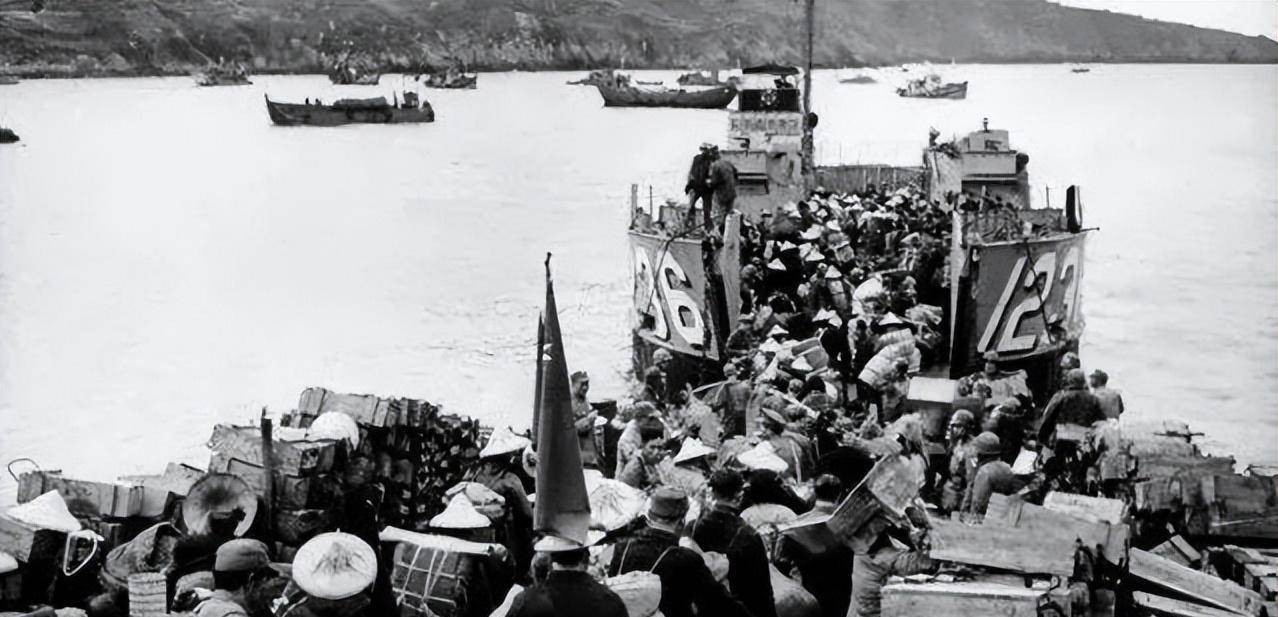 先攻大陈岛,还是首取一江山?将军们各有高见,张爱萍蹙眉凝思