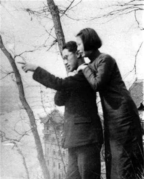 老将军为牺牲45年团长三次上书评烈士,安葬时站墓前说:了无遗憾_萧锋