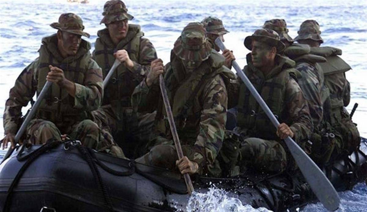 坐拥四架私人飞机,美国的别墅能防炮弹,孔祥熙的儿子多有钱?