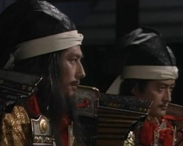 室町幕府为什么会培养出类似"三管四职"的"超级家臣"?