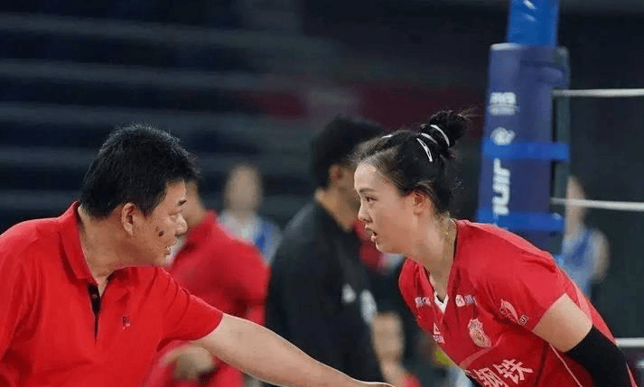 张常宁时隔3年复出,上演神防守 王梦洁负效率,王媛媛爆头