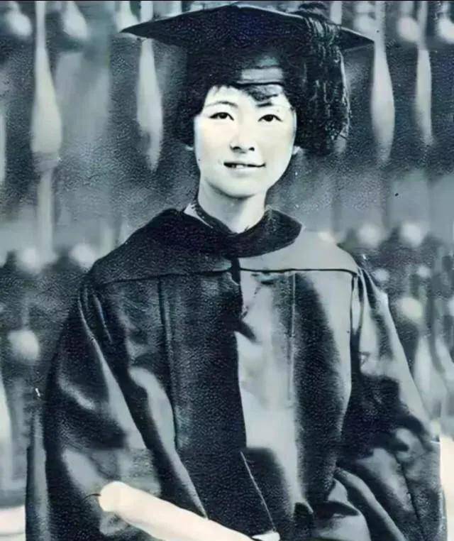 一组罕见照片,看懂民国第一才女美女古建筑家:林徽因