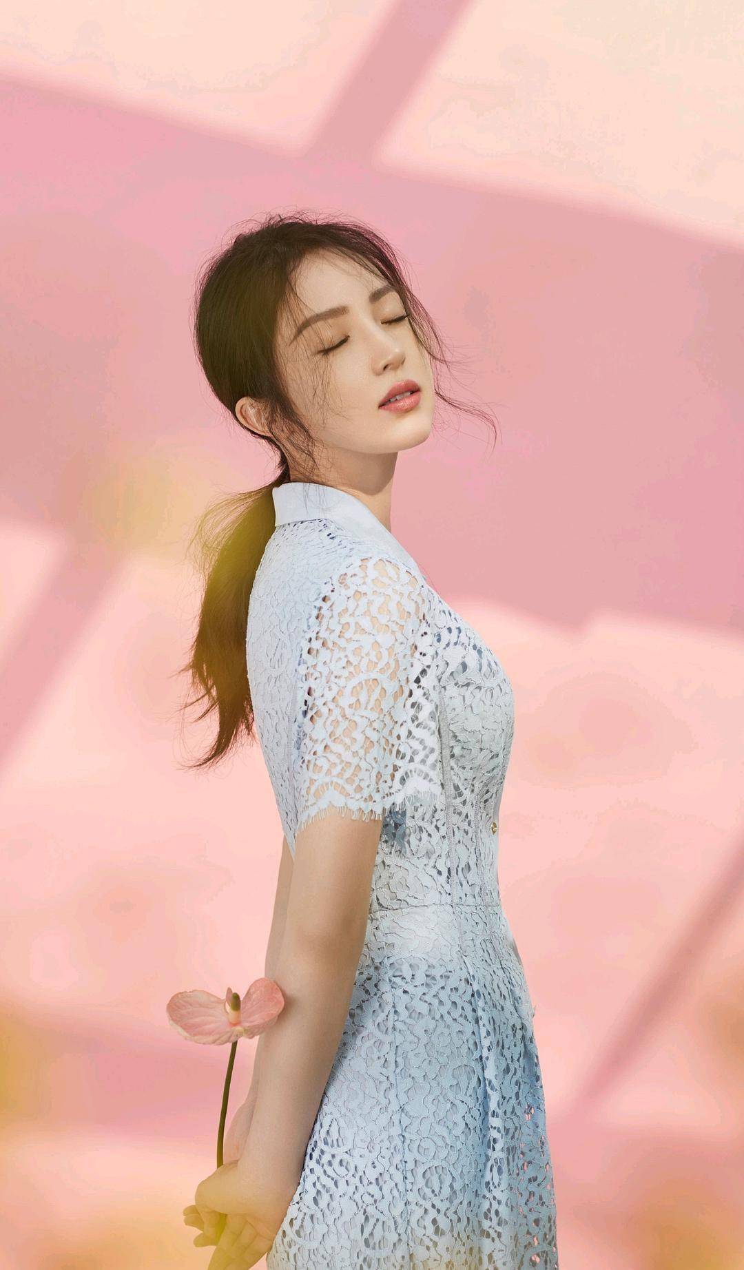 37岁高云翔委屈想哭,40岁董璇忙拍戏养家,这样的情况要复婚吗?