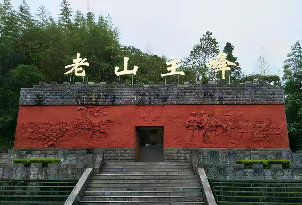 越战老兵回忆"712"炮战:沟壕里全是尸体,我们无能为力_越南_老山_我军