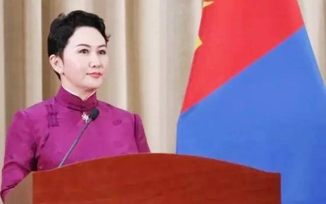 亲华之风日益显现!主动向华示好展开合作,关键时刻雪中送炭