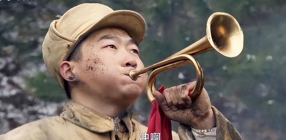 我军冲锋号黄继光金一南将军曾说过:从历史长河中看,中国人走向民族