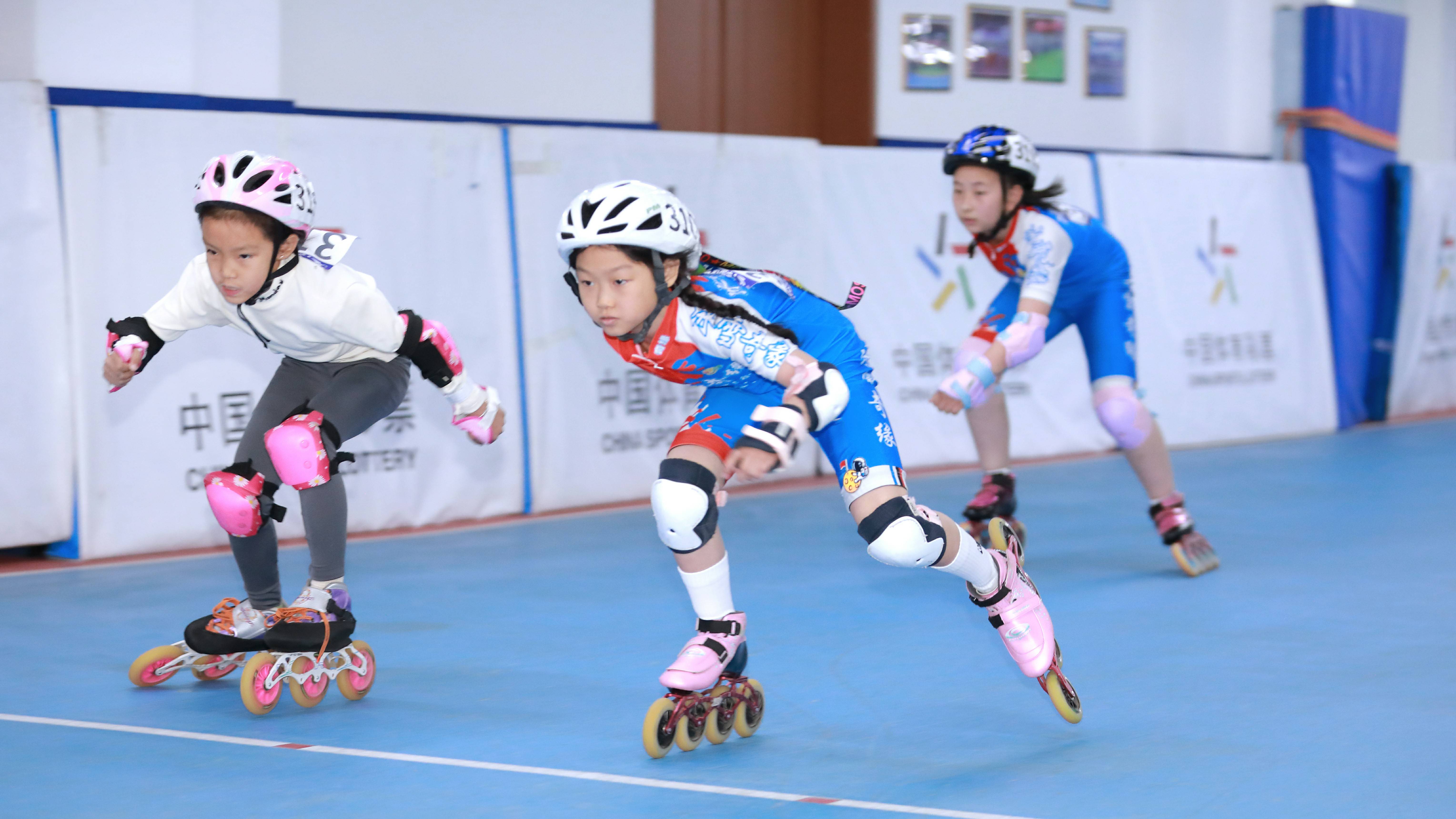 2024哈尔滨市儿童青少年速度轮滑锦标赛_选手_运动_竞技