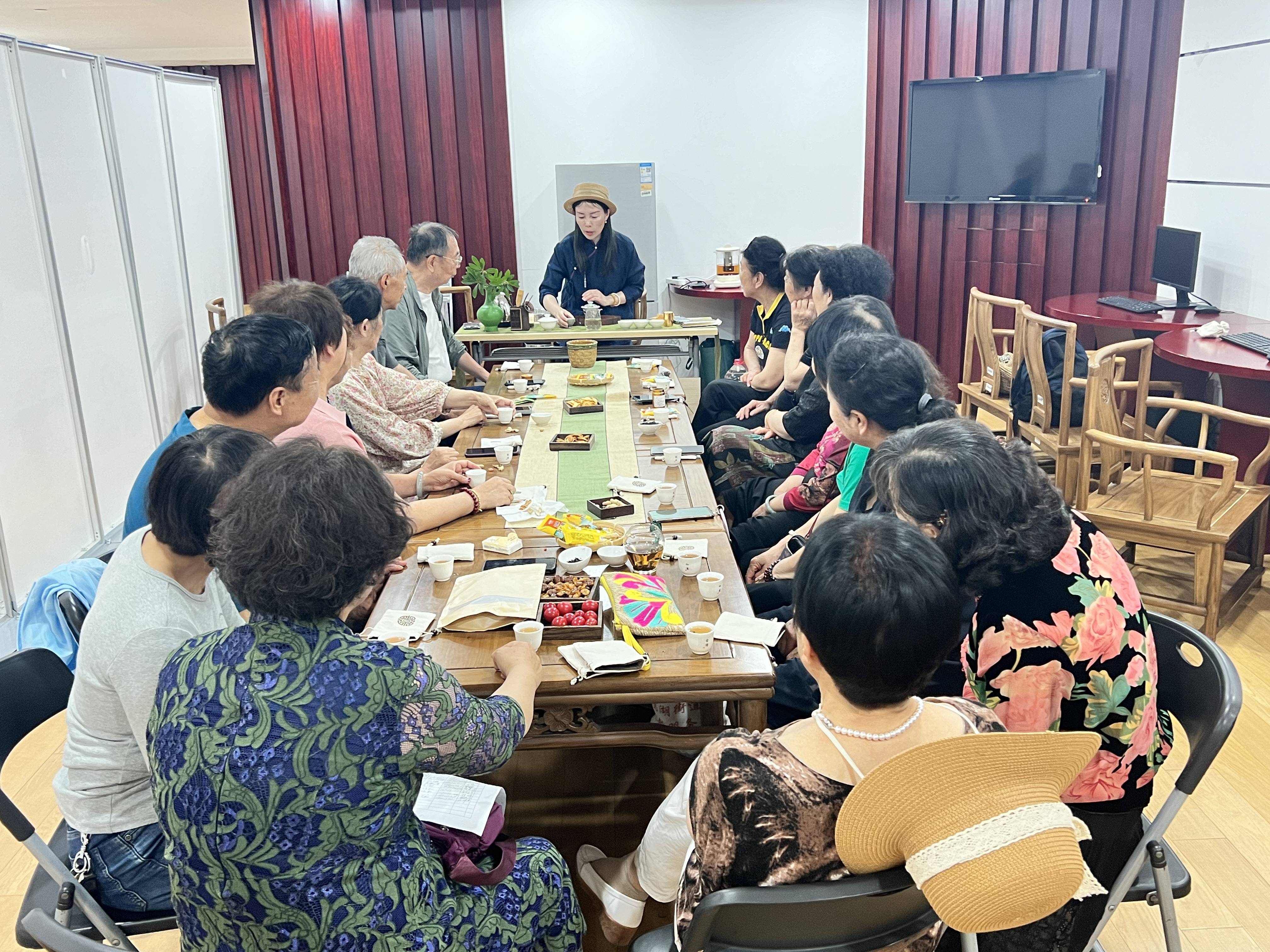 邻瑞社区:弘扬茶文化 茶香润人心