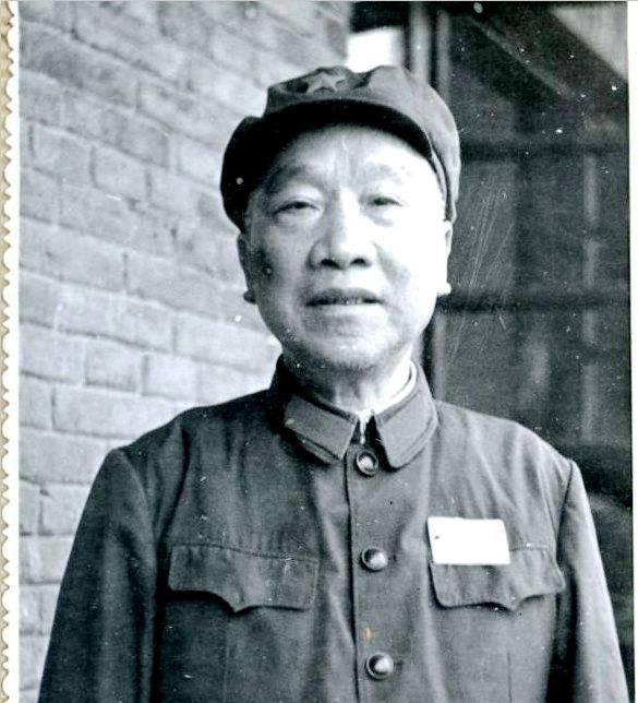 1982年,一具骸骨在重庆被发现,牵出一桩48年前的惨案_王光泽_独立_红