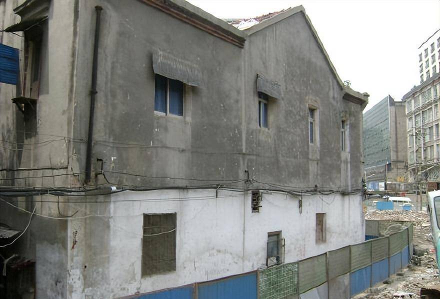 中山大道1261号("继诚烟号"旧址)的最后照片1947年,父亲以其卓越的