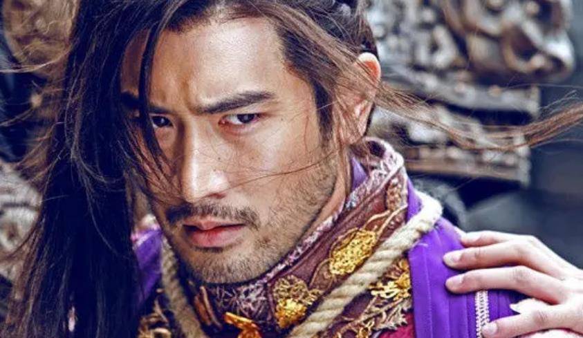 让张飞颜面扫地的3位三国名将:统兵作战全惨败,单挑能打赢几位