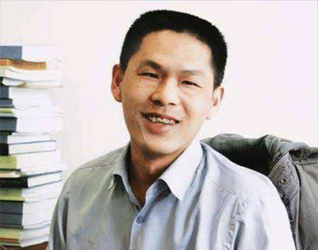 董珊找到担任该课题的复旦大学出土文献与古文字研究中心的教授刘钊