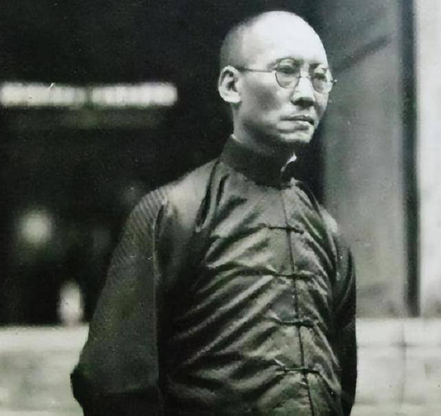 两任"云南王"反目,龙云怒斥表弟卢汉:忘恩负义卖主求荣