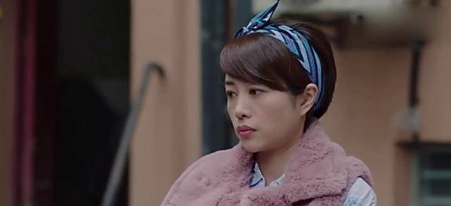 长期缺钱的女人,身上的"痕迹"很明显_陈俊生_罗子君_因为