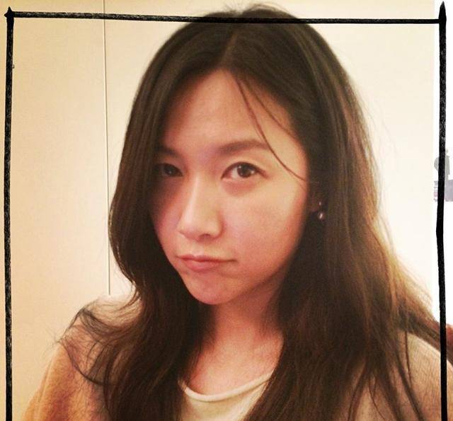 北京大妞徐静蕾:3岁练书法,12段情史,睡遍京圈,39岁冻卵