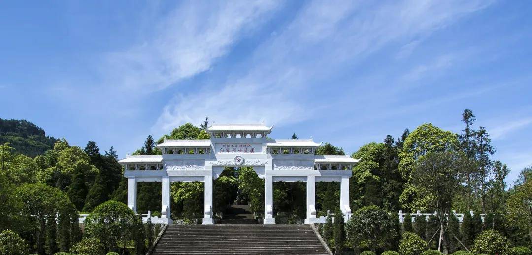 寻找了80年的亲人,居然在论坛照片中看到他的墓碑_革命_烈士_根据地