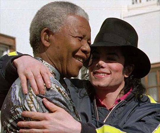 2013年曼德拉的下葬地:4500名人齐聚库努小村,10天哀悼期