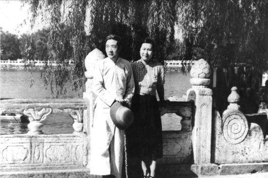 共苦28年,丈夫两次登报离婚,她获赔100万生活费_徐悲鸿_蒋碧薇_蒋父