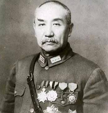 他是民国悍匪之首,被国,共,日三军追杀成功逃脱,死因大快人心_乔日成