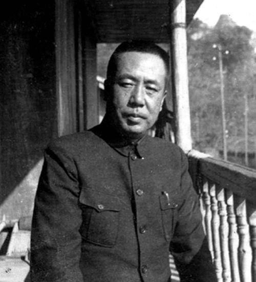 字体而暴露身份,导致潜伏失败牺牲,被追认为烈士_陈宝_张发奎_国民党