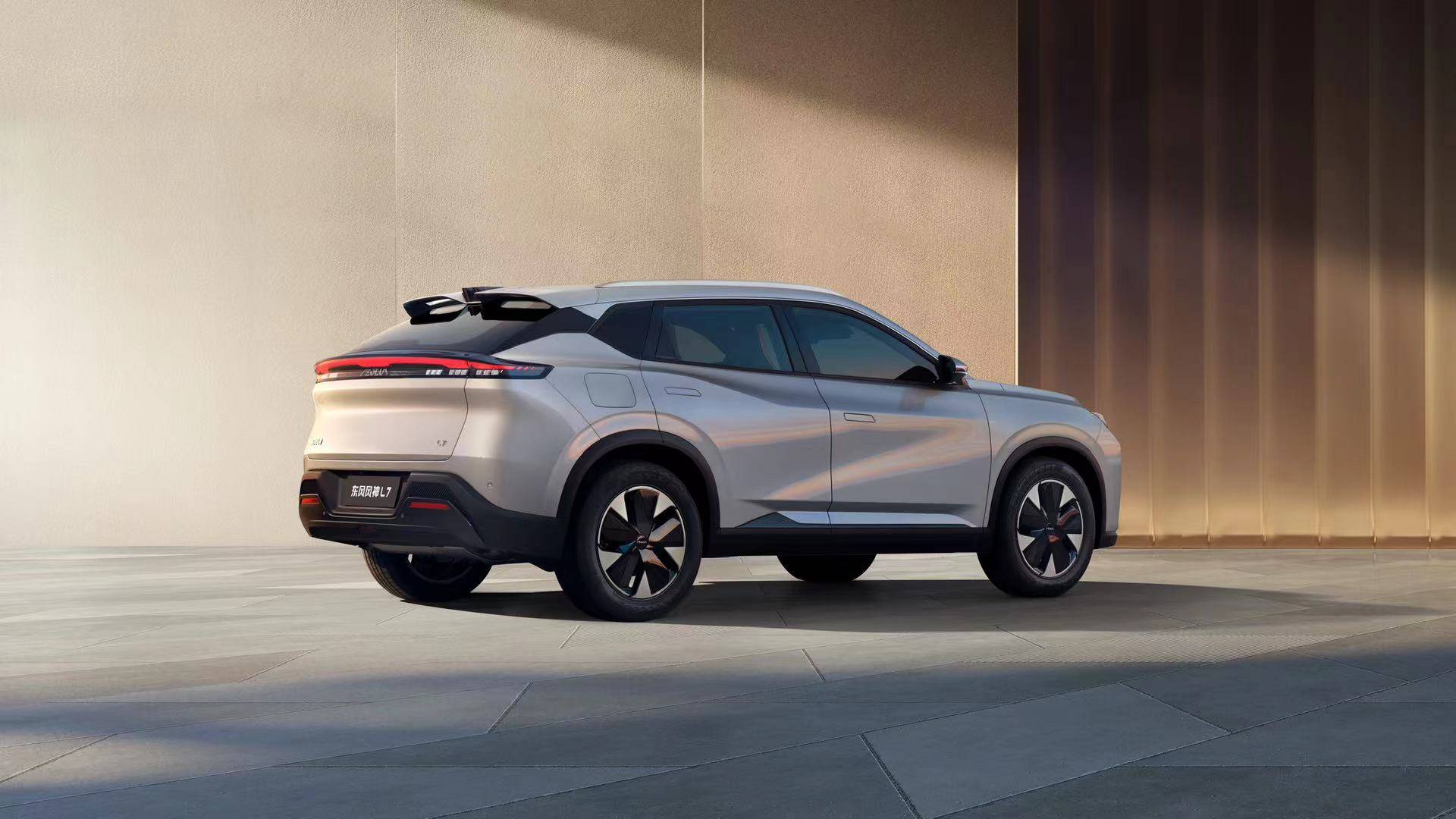 东风风神l7卷完技术卷续航 12.99万拿下205km纯电续航