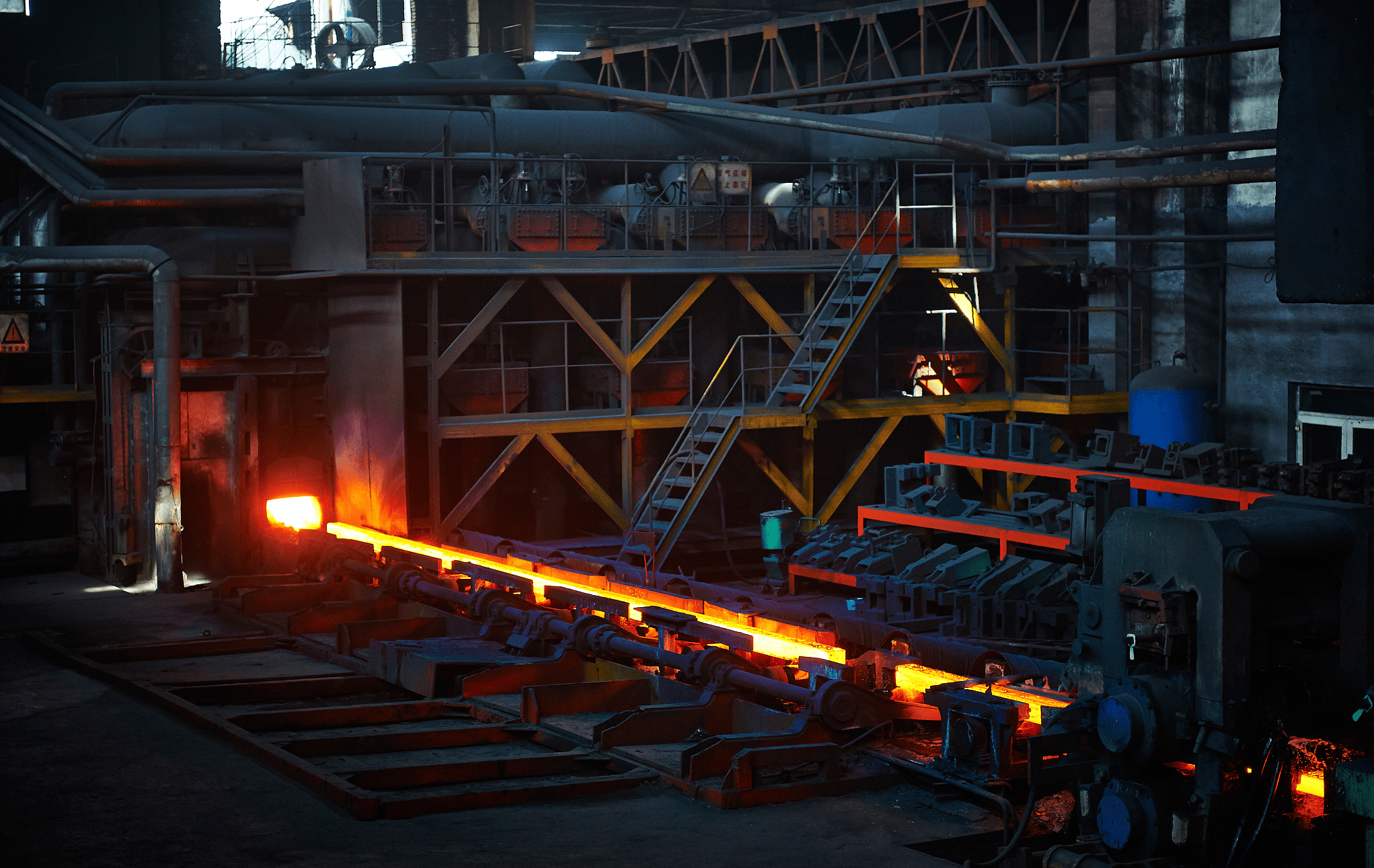 综上所述,s355j2钢板是一种优质的欧标低合金高强度结构钢板,具有广泛