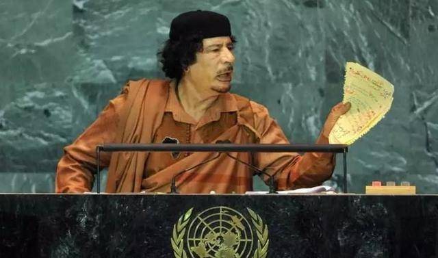 在卡扎菲的统治下,利比亚人民的生活水平得到了极大程度的改善,这一项