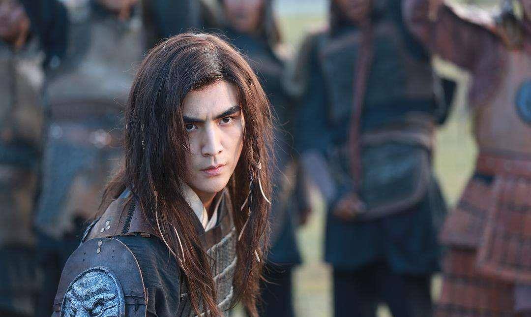 三度背主叛变,连败四大强国,却自比"桃树飞虫"的一代枭雄!