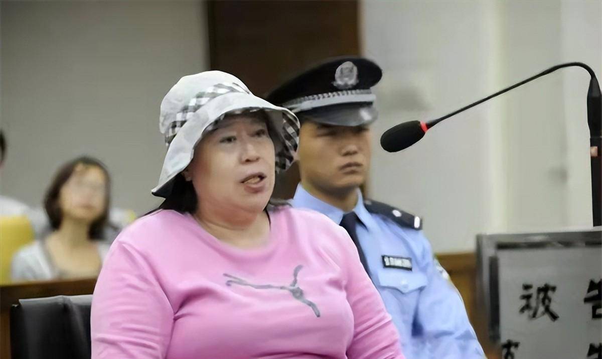 "高铁一姐"丁书苗,曾是农妇靠贩鸡蛋发家,却成了亿万富翁
